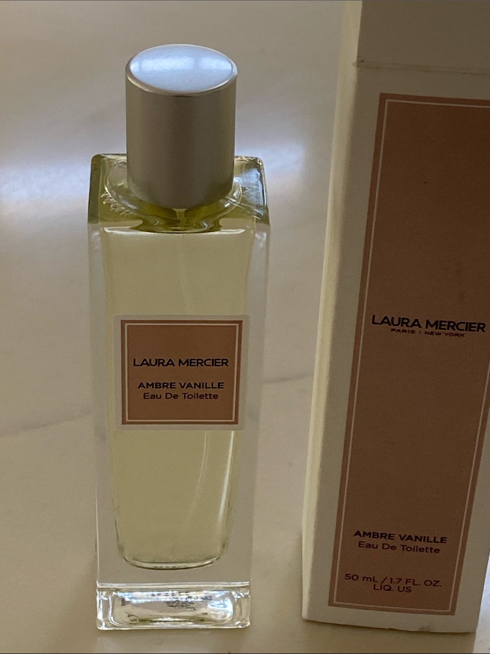 laura mercier Ambre Vanille Fragrance Box - Blush Pink & White - Picture 7 of 14
